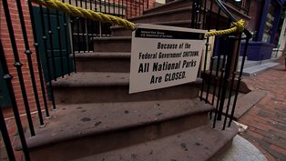 government shutdown sign that says national parks are closed